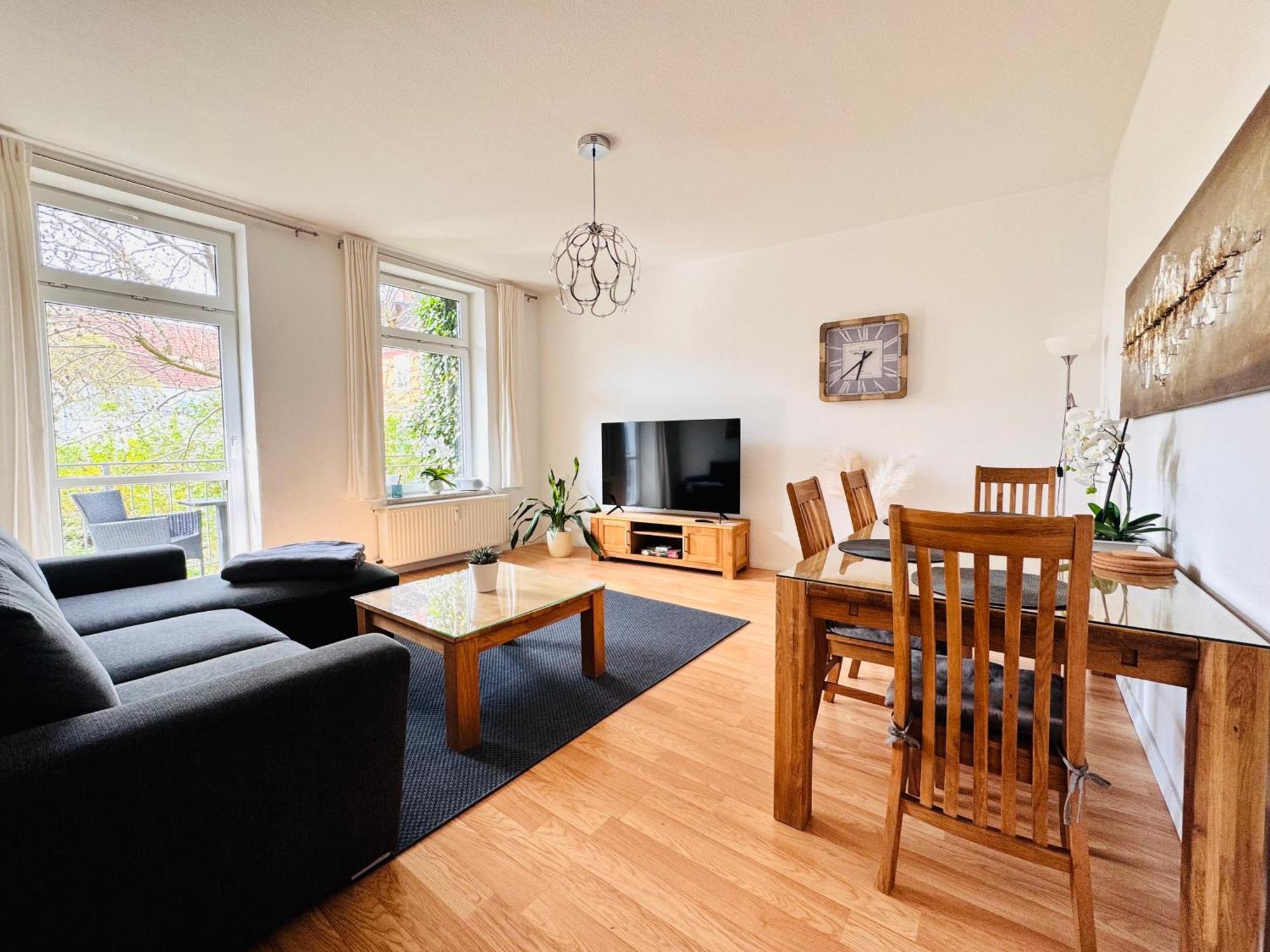 Attraktive Wohnung Im Schoenen Hinterhof Schwerin  Ngoại thất bức ảnh